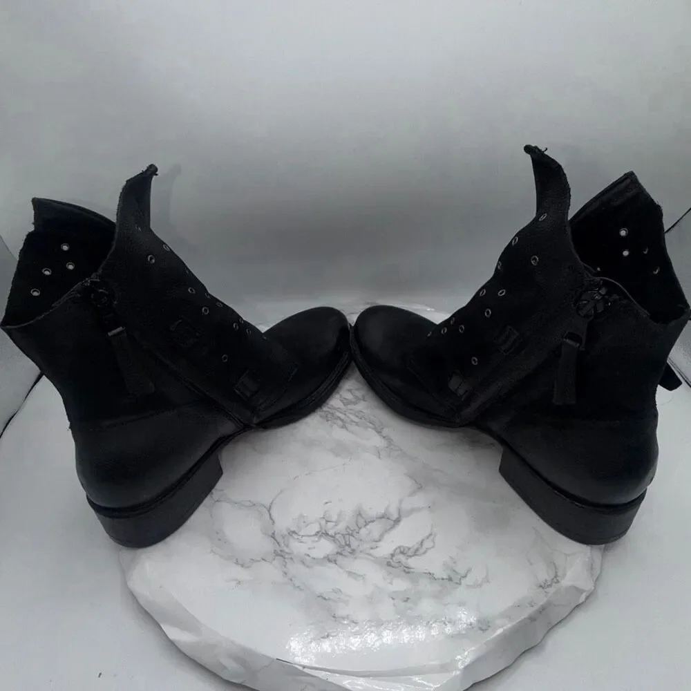 MJUS Black Leather Moto Biker Bootie-6.5